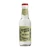 Átlátszó üveg átlátszó itallal, sárga címkével, Barker &amp; Quin Tonic Water felirattal
